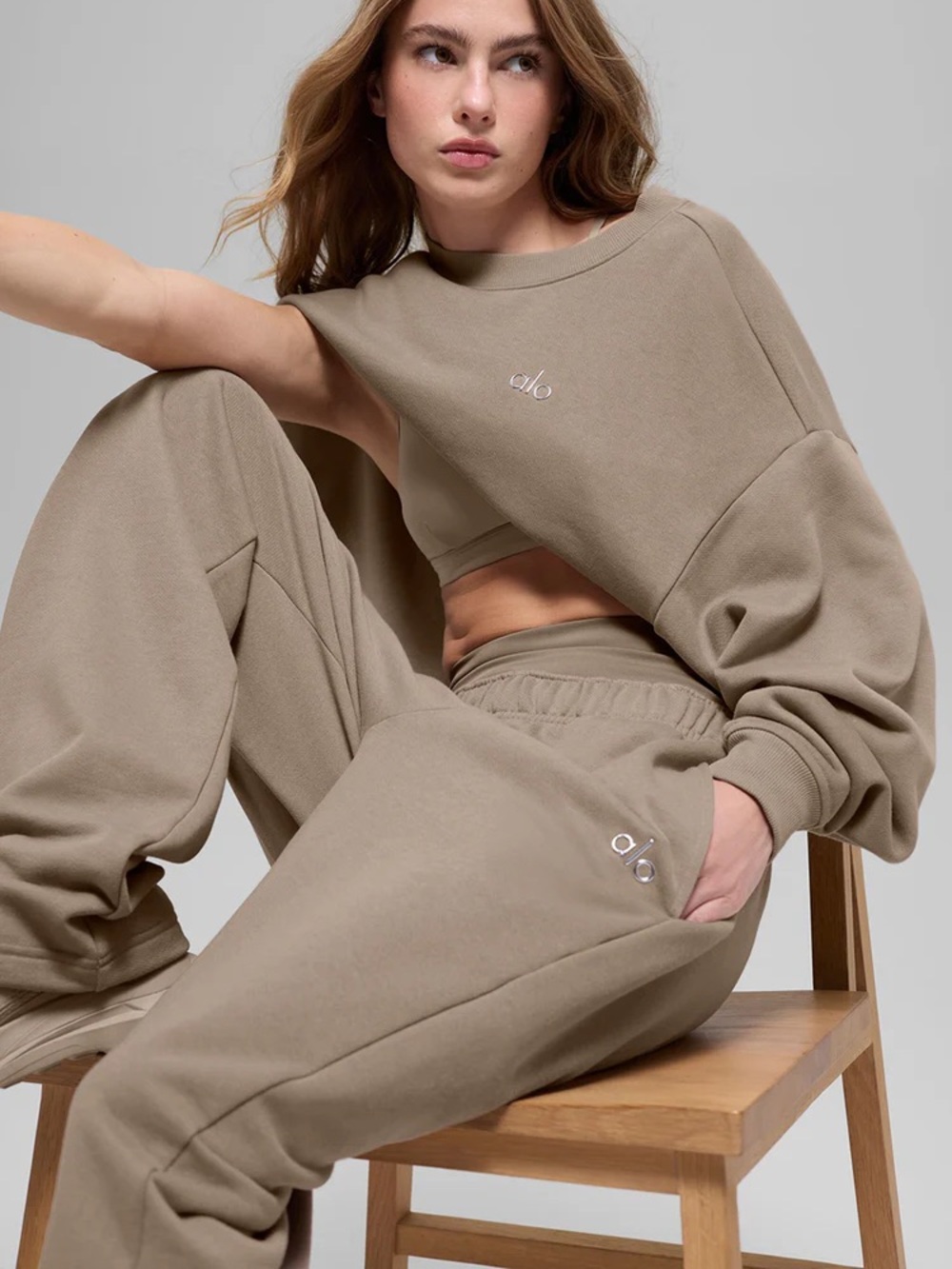 Alo Accolade Gravel Crewneck Sweatshirt